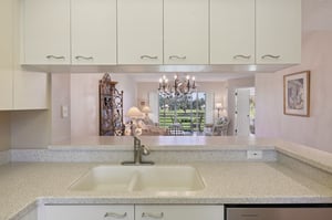 Wexford Blvd 824-S2908-018.jpg