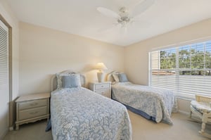 Wexford Blvd 824-S2908-027.jpg