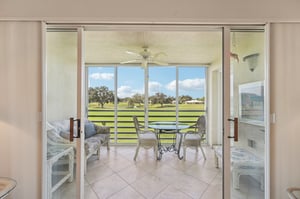 Wexford Blvd 824-S2908-032.jpg
