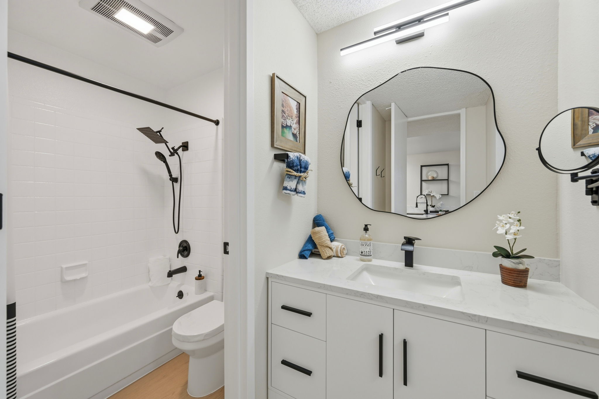 022_F8_8246 Shelter Creek Ln 8246