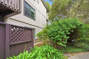 002_F8_8246 Shelter Creek Ln 8246