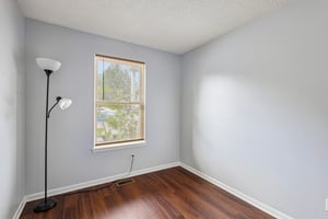 Washington St 94-S0508-027.jpg