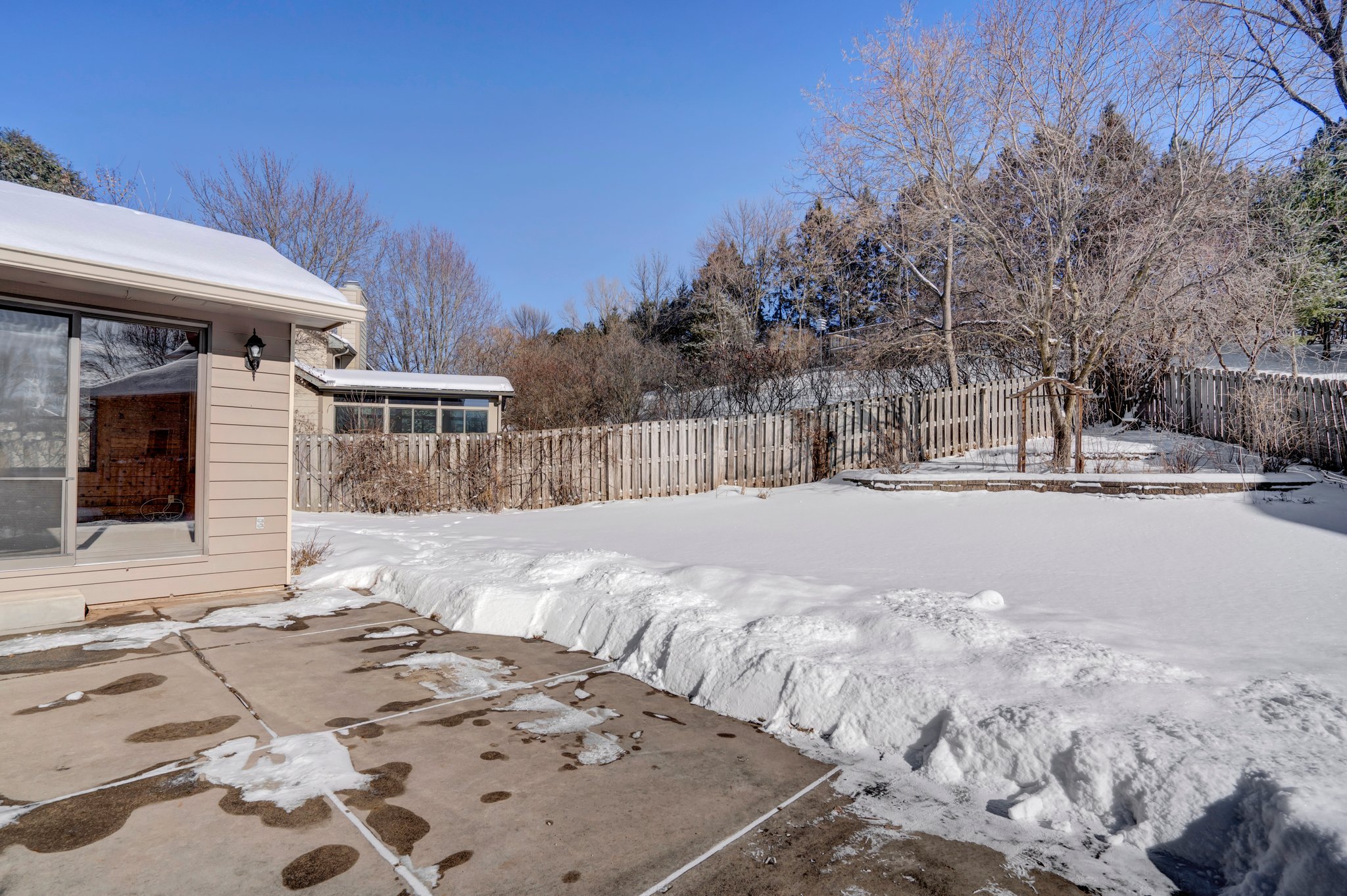 825 Amundson Dr, Stillwater, MN 55082, USA Photo 4
