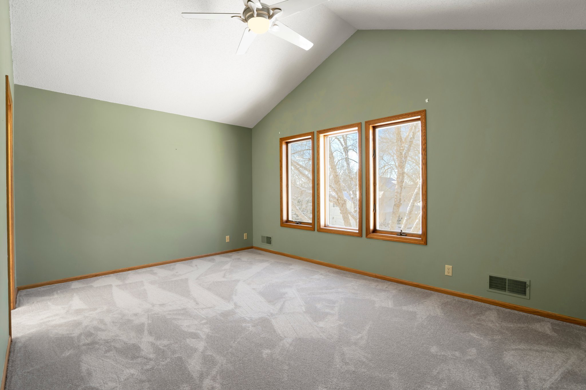 825 Amundson Dr, Stillwater, MN 55082, USA Photo 24