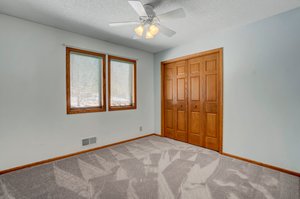 825 Amundson Dr, Stillwater, MN 55082, USA Photo 20
