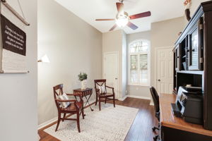 Bedroom/Office