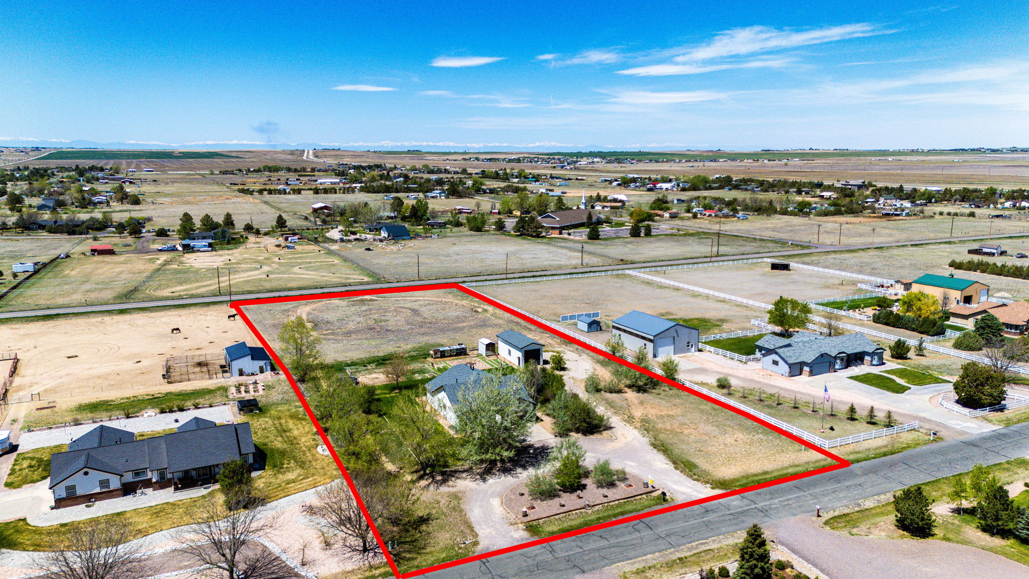 Property Lines are Approximate and not a survey