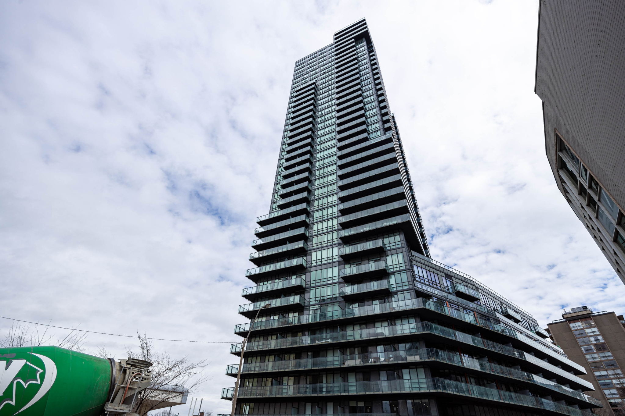Toronto property showcase — delivered property photograph 3