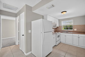 Kitchen 3 of 3