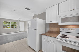 Kitchen 2 of 3