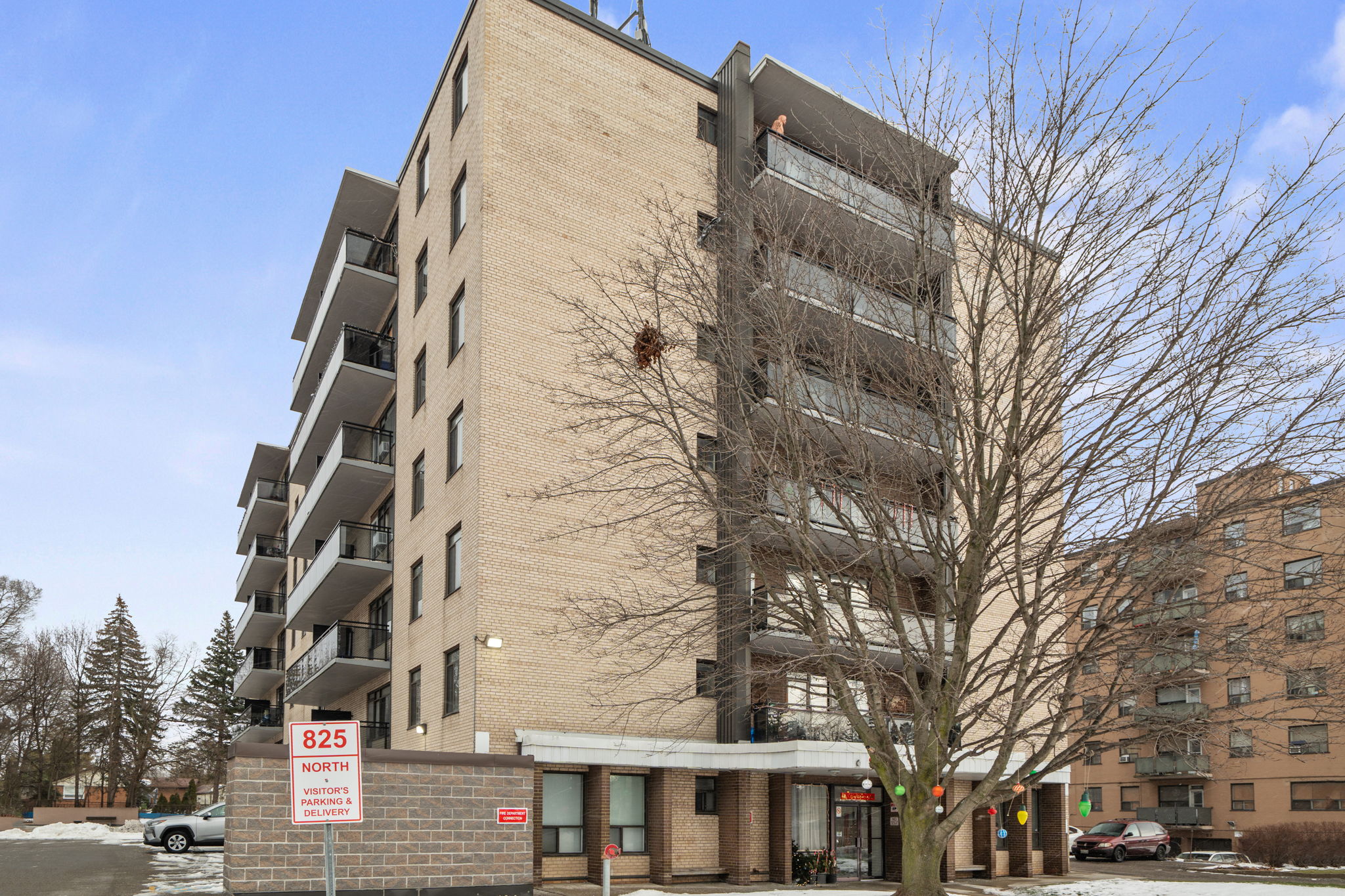 825 Kennedy Rd Unit 506 Toronto, ON M1K 2E6