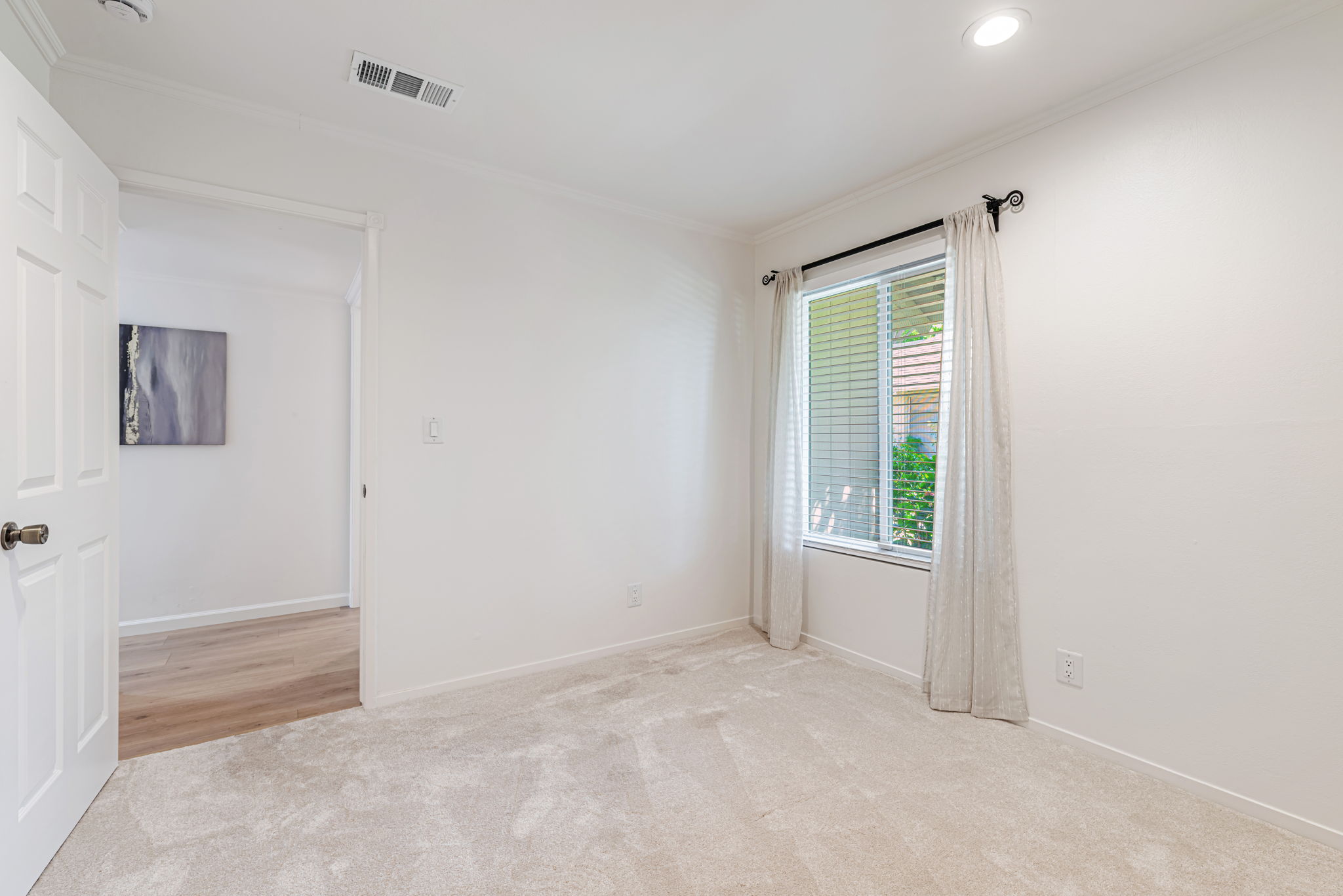 027_825 Oak Grove Rd 15