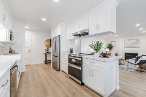 013_825 Oak Grove Rd 15