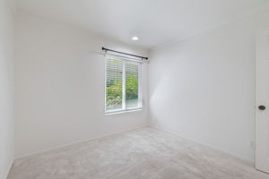 023_825 Oak Grove Rd 15