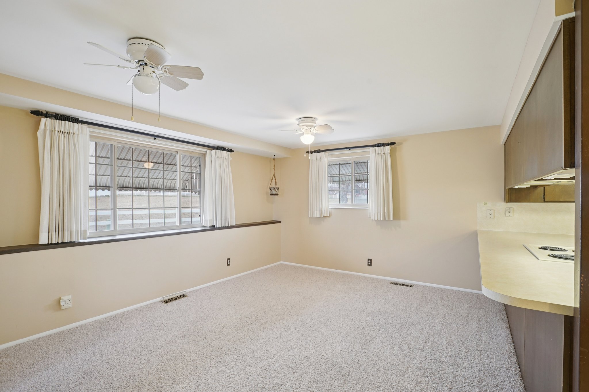 Old Lincoln Hwy-S1302-008.jpg