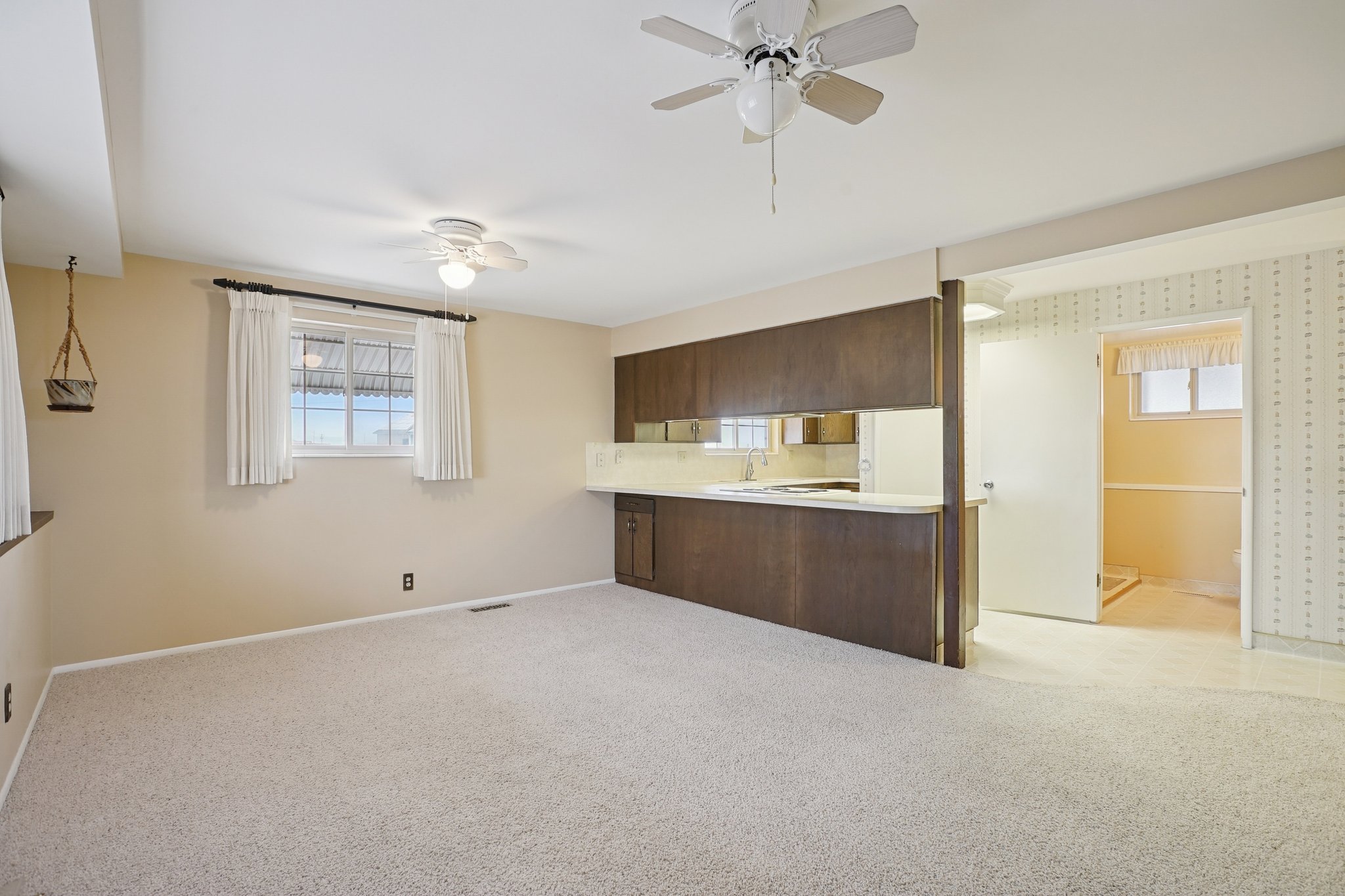 Old Lincoln Hwy-S1302-009.jpg