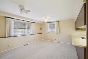 Old Lincoln Hwy-S1302-008.jpg