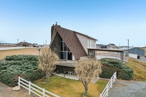 Old Lincoln Hwy-S1302-043.jpg