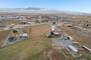 Old Lincoln Hwy-S1302-045.jpg