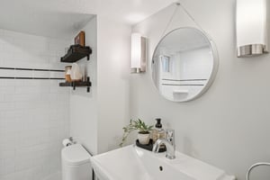 Princeton Ave-L1702-025.jpg