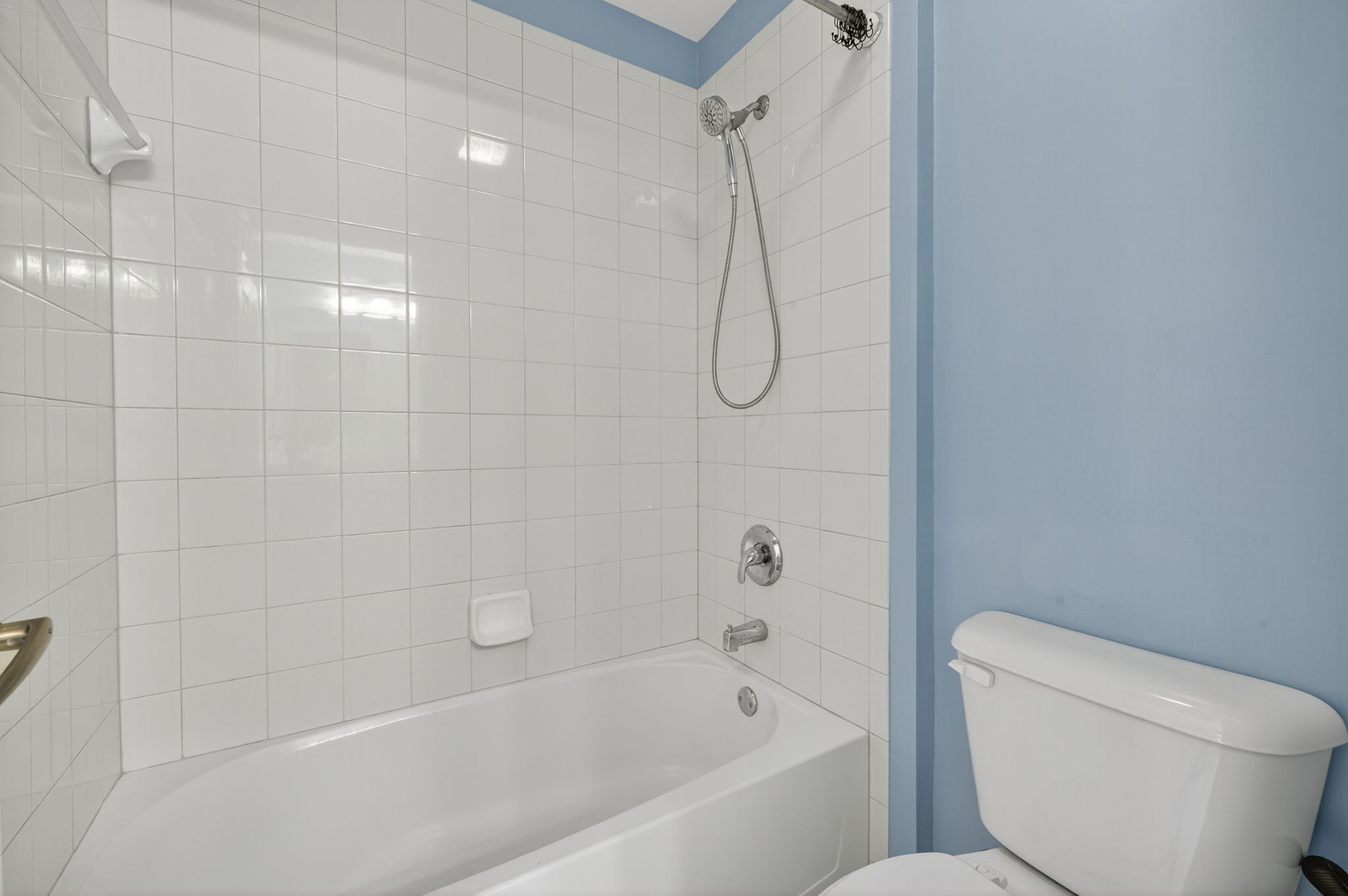 Guest Bathroom 2 of 2