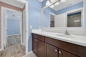 Guest Bathroom 1 of 2