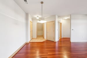 Mayo Dr 210-S2402-008.jpg