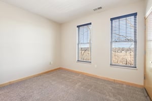 Mayo Dr 210-S2402-019.jpg