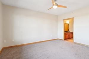 Mayo Dr 210-S2402-024.jpg