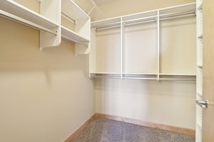 Mayo Dr 210-S2402-026.jpg