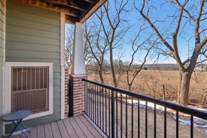 Mayo Dr 210-S2402-027.jpg