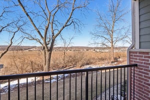 Mayo Dr 210-S2402-028.jpg