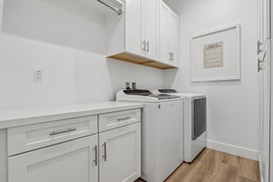 E McCarroll Dr-S2409-030.jpg