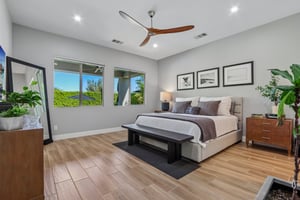 E McCarroll Dr-S2409-035.jpg