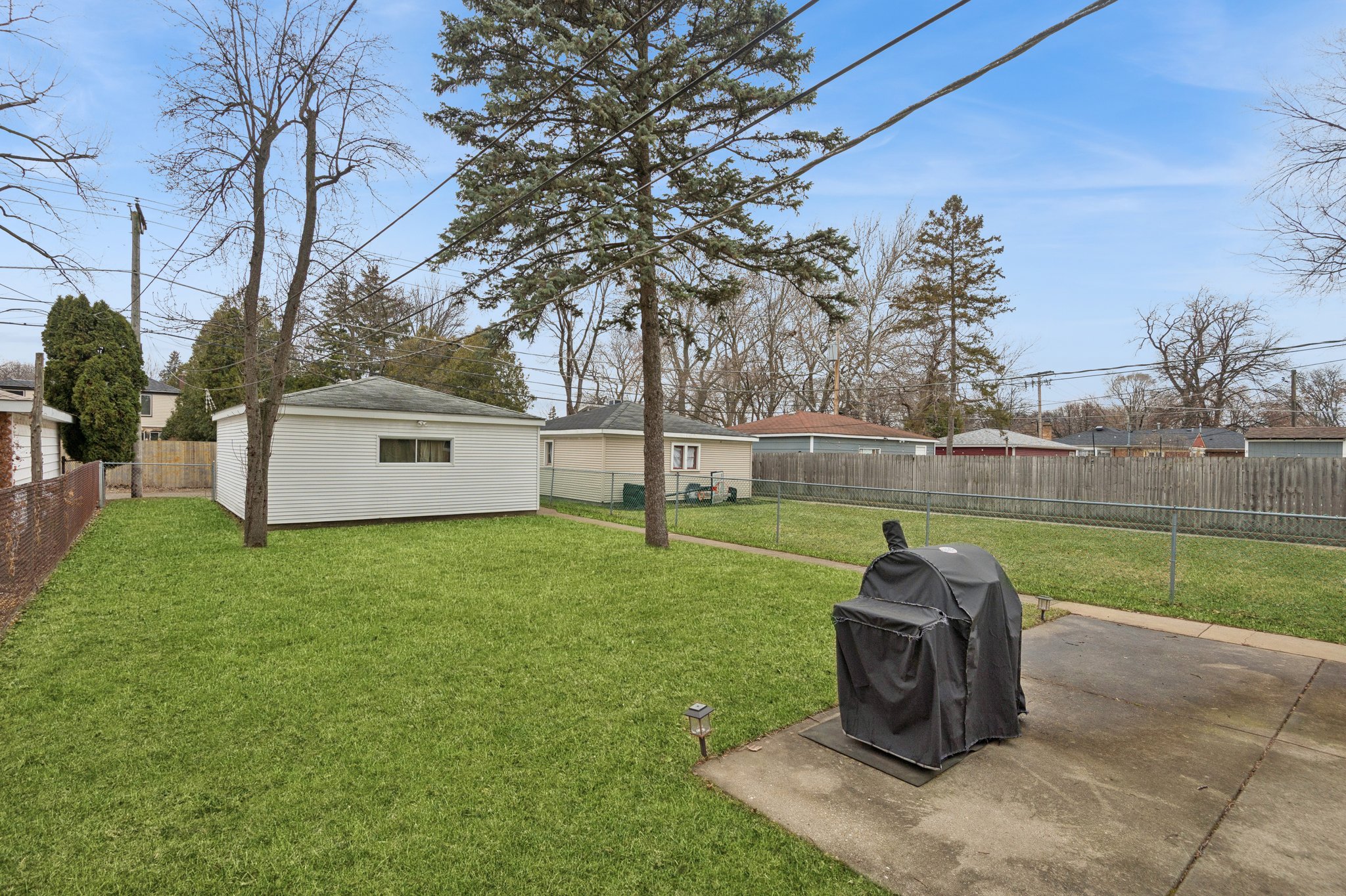 826 Brown Ave_023.jpg