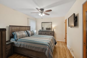 826 Brown Ave_010.jpg