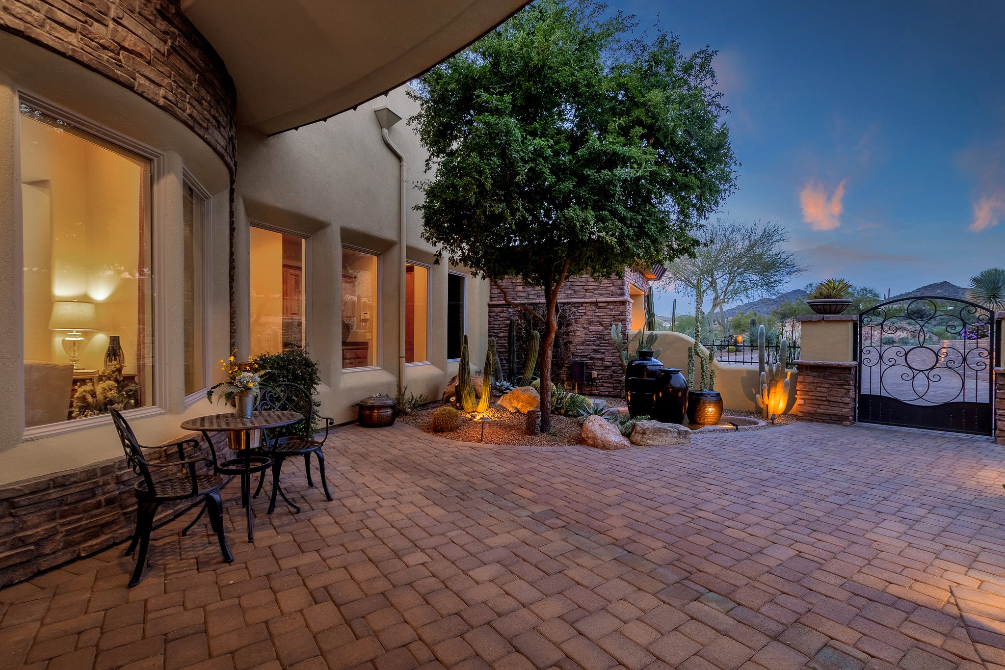 8263 E Sienna Cir, Mesa, AZ 85207, USA Photo 9