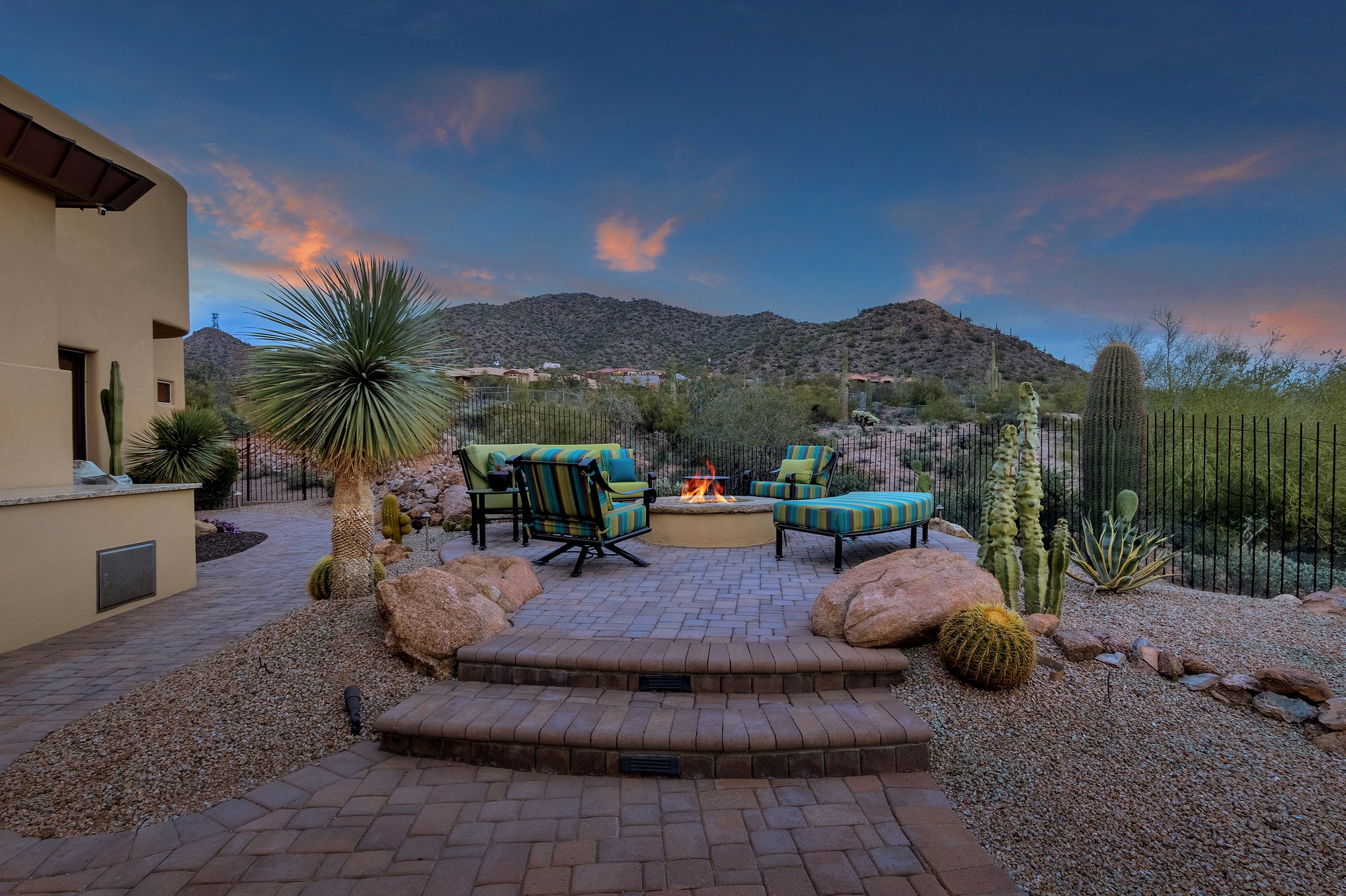 8263 E Sienna Cir, Mesa, AZ 85207, USA Photo 71
