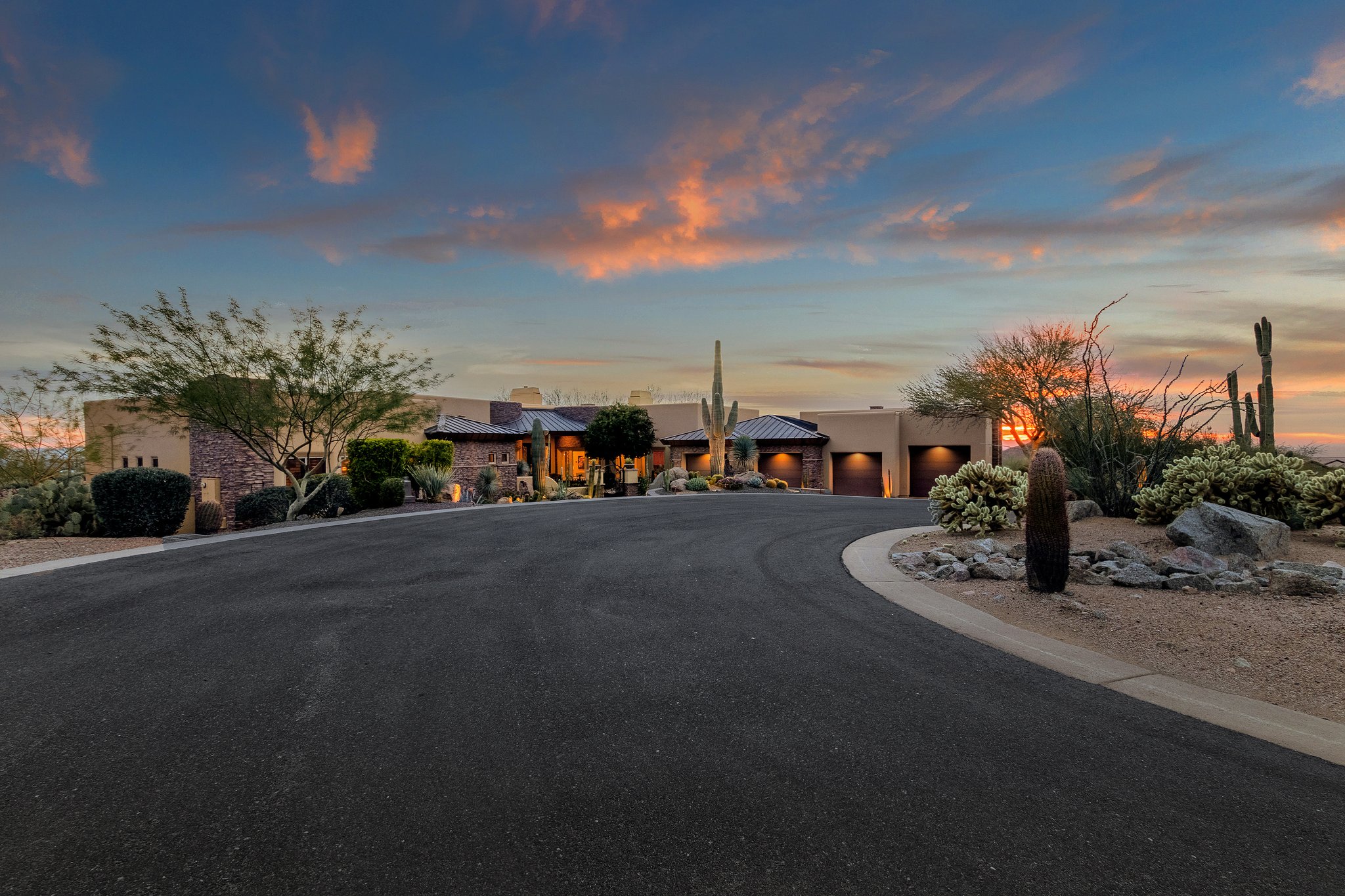 8263 E Sienna Cir, Mesa, AZ 85207, USA