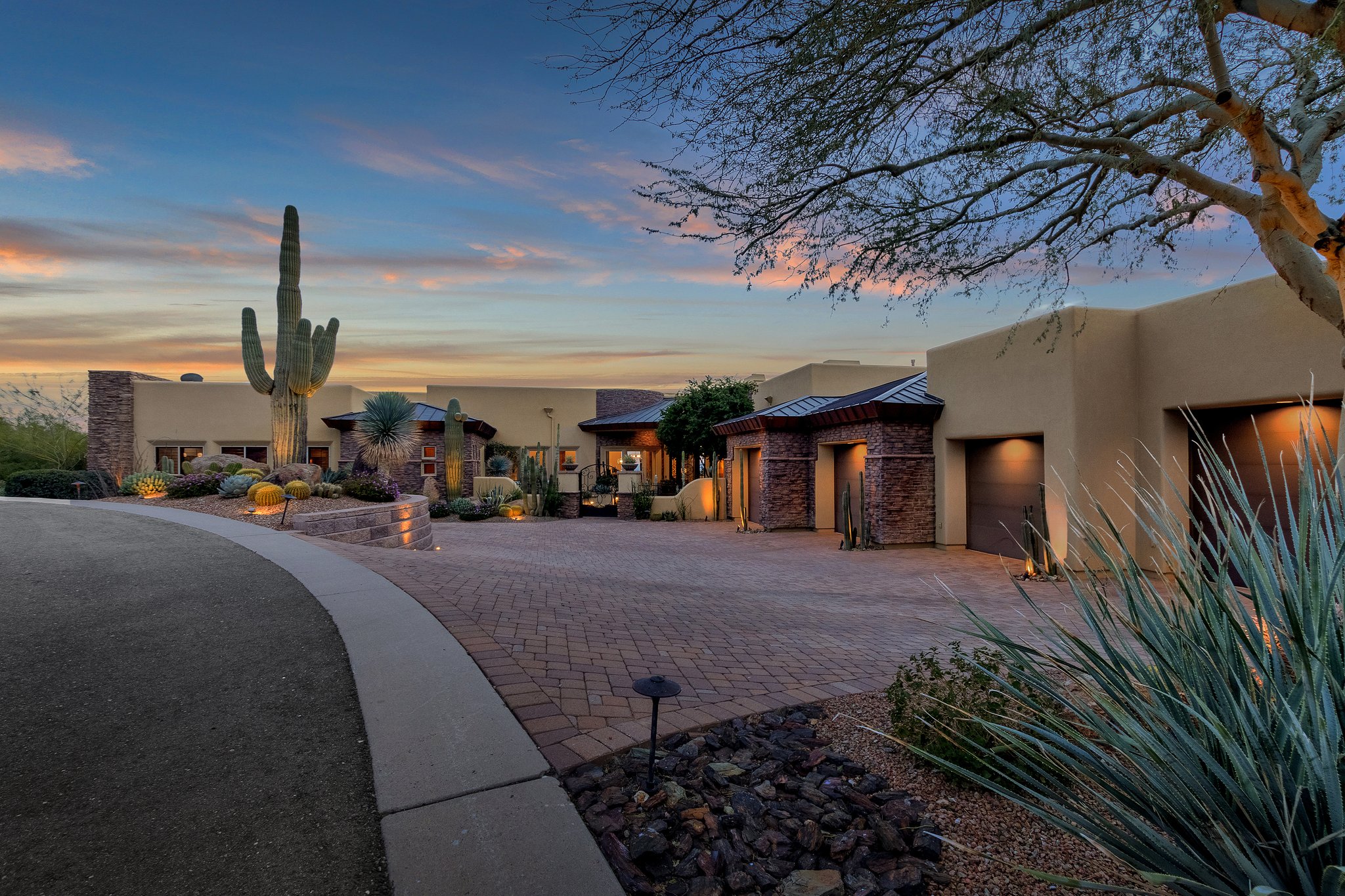 8263 E Sienna Cir, Mesa, AZ 85207, USA Photo 6