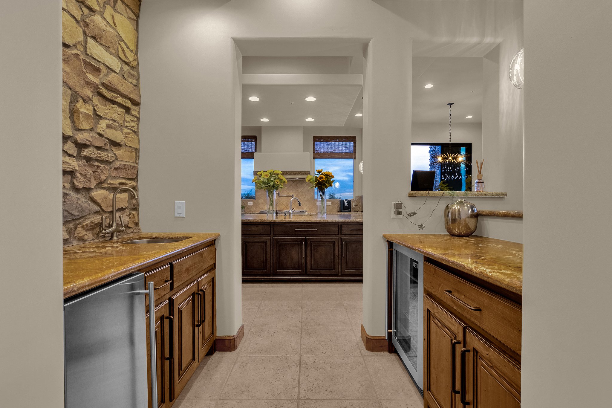 8263 E Sienna Cir, Mesa, AZ 85207, USA Photo 29