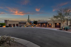 8263 E Sienna Cir, Mesa, AZ 85207, USA Photo 3