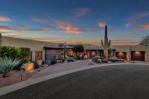 8263 E Sienna Cir, Mesa, AZ 85207, USA Photo 2
