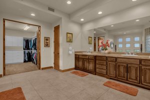 8263 E Sienna Cir, Mesa, AZ 85207, USA Photo 39