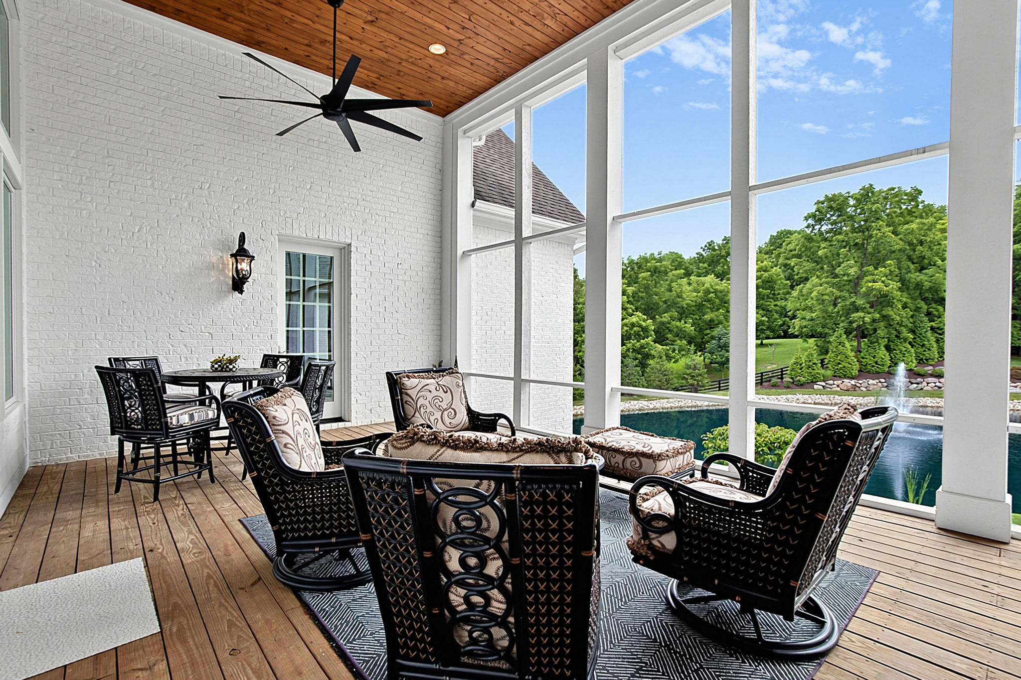  Photo 30