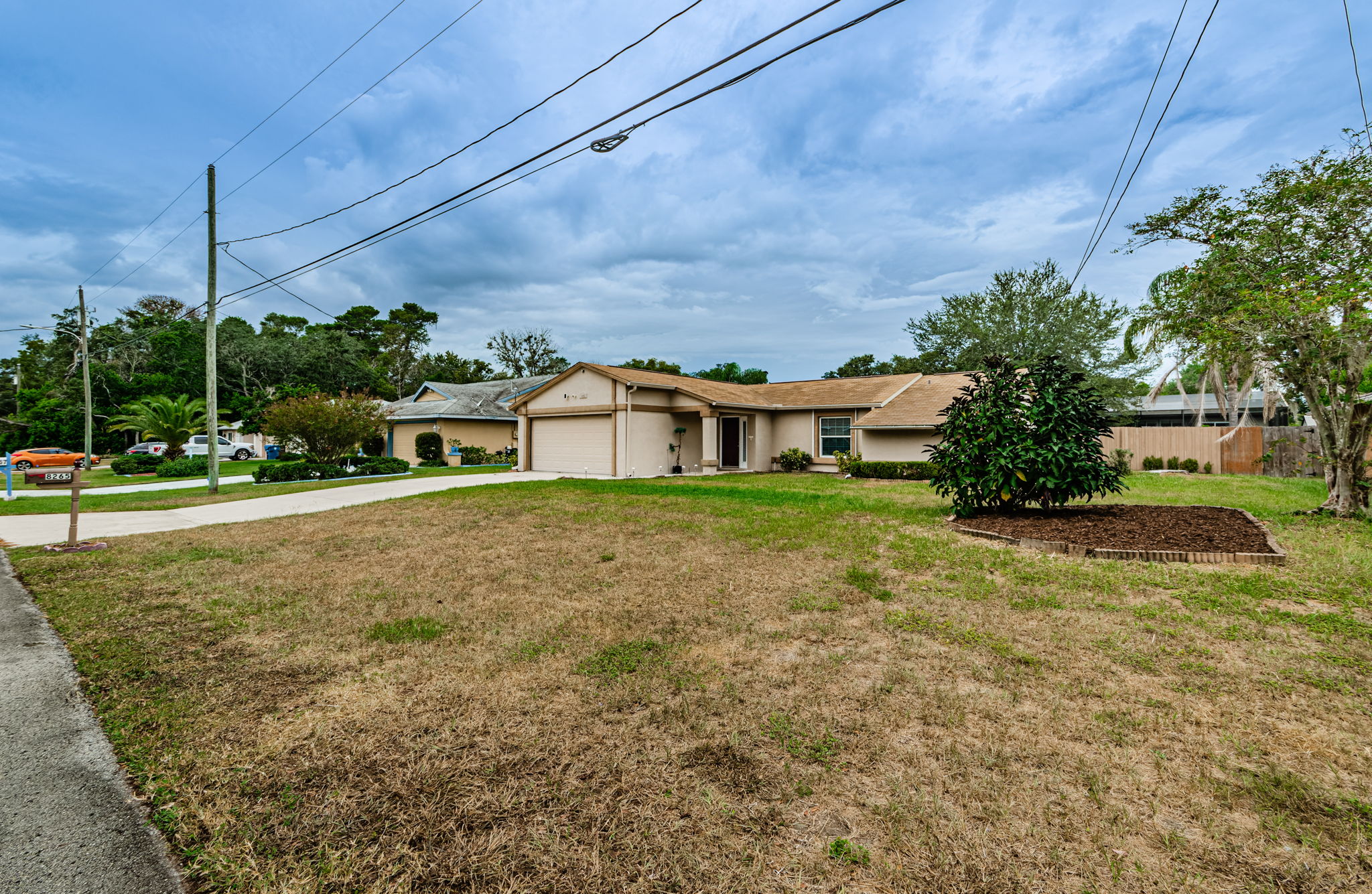 Front Exterior 1E