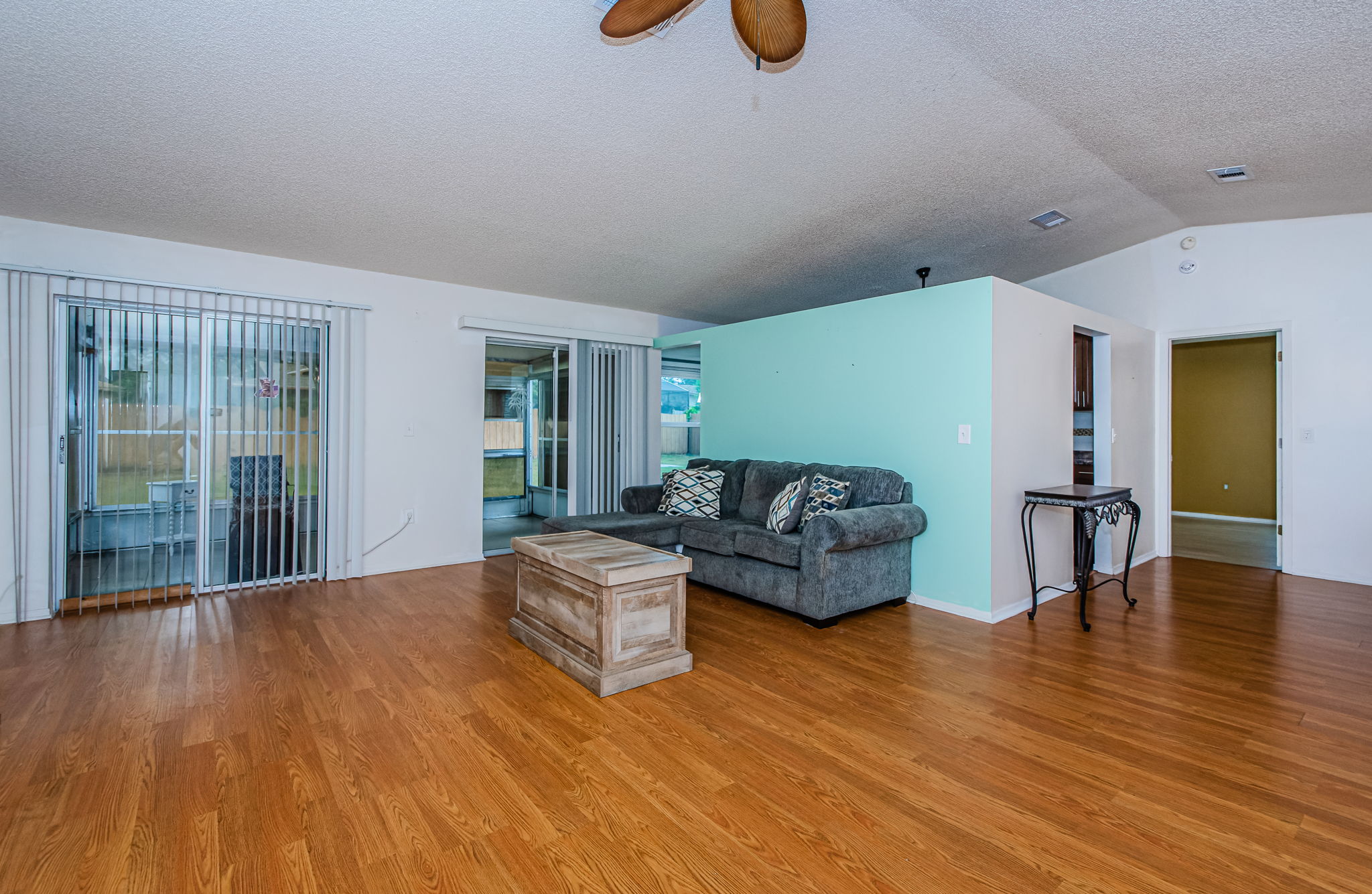 Living Room 1B