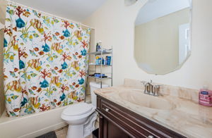 Bathroom 1A