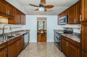 Kitchen 1E