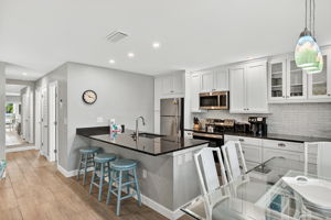 Breakfast Bar 3 of 3